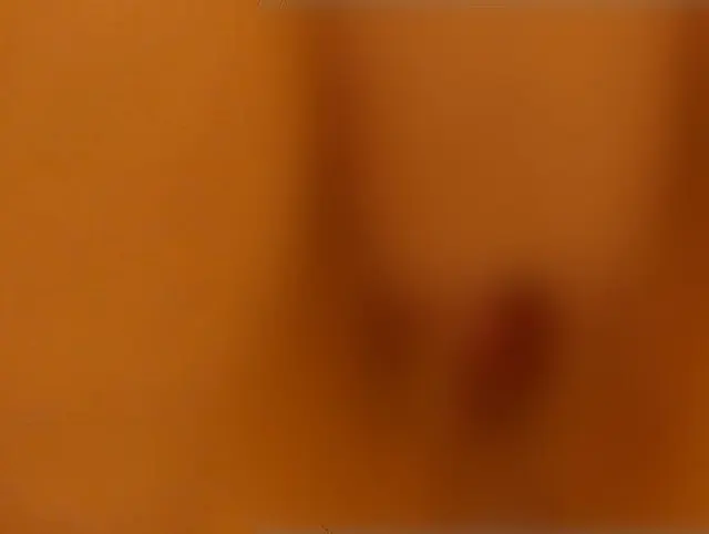 Geile Milf in der Dusche beim Pissen