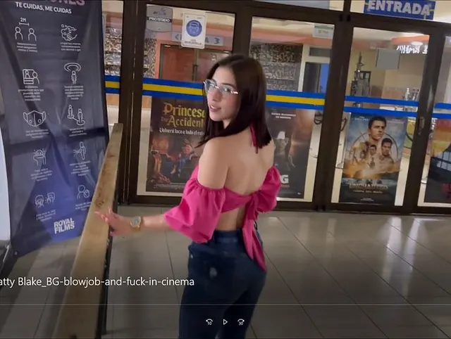 B/G Blowjob und Fick im Kino