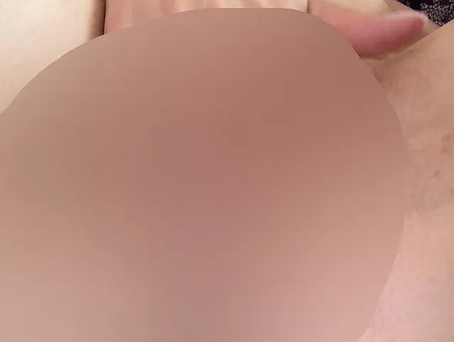 Ich habe mich vor Geilheit bis zum Höhepunkt stimuliert und gefingert ?