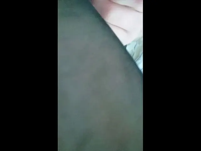 Geile Befreiung vom Penis aus dem Käfig