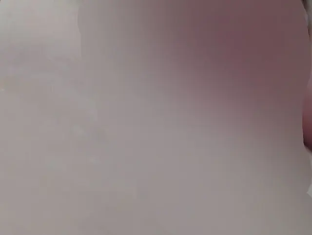 Entspannte Präsentation meiner engen und nassen Pussy