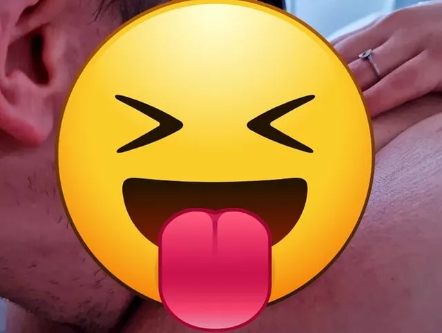 Schwangere Muschi spritzt mir beim lecken in den Mund