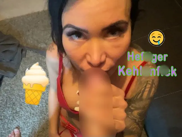 WOW!! Krasser Kehlenfick mit viel Sabber - MUST SEE!!!