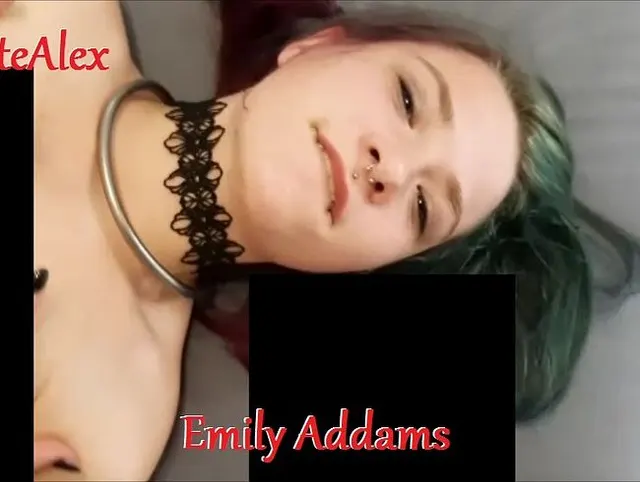 Dreckstück Emily Addams schluckt Sperma nach Blowjob und Cumshot