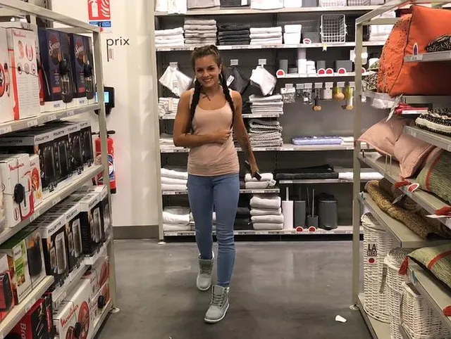 Fremdfick im Shoppingcenter