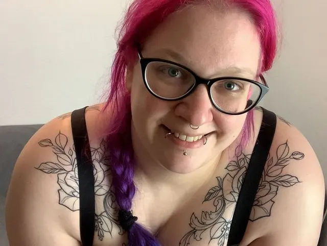 Dessous anprobieren, ganz privat