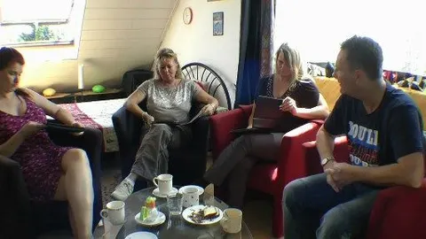 3 I-Pads für 3 Milfs, Kohle oder Sex?