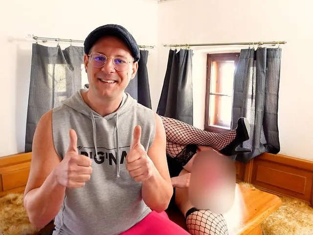 Hallo zusammen! Hier bin ich, der User-Buddy ;)