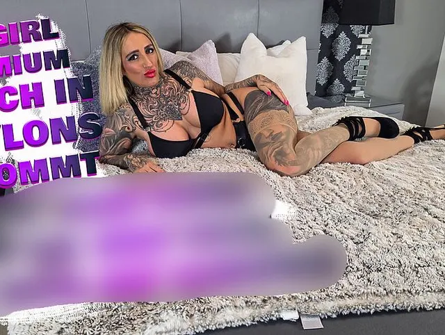 IT-G*rl Premium Bitch in Nylons bekommt AO Hardcore-Fick und XXXXL Arsch Besamung!