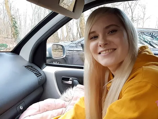 Mein erstes Mal im Auto !
