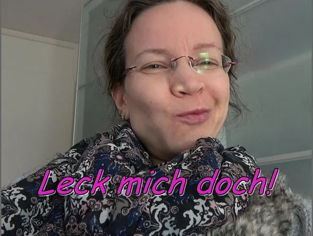 Leck meine behaarte Pussy zum Orgasmus!