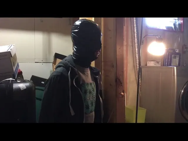 LEATHER MASKED TEEN SUCK N FUCK! BAREBACK!