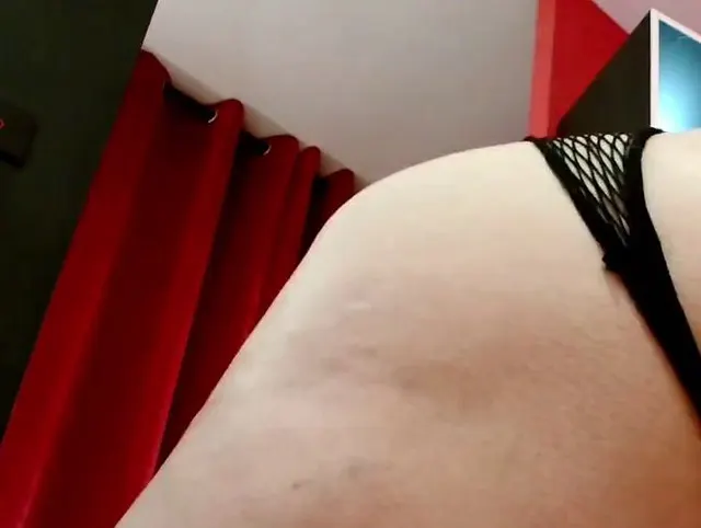 Sexmaschine und beide Löcher ficken bis zum Orgasmus Teil 2/2