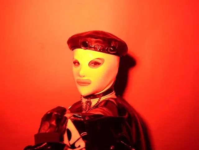 Latex-Sitzungsmodelle