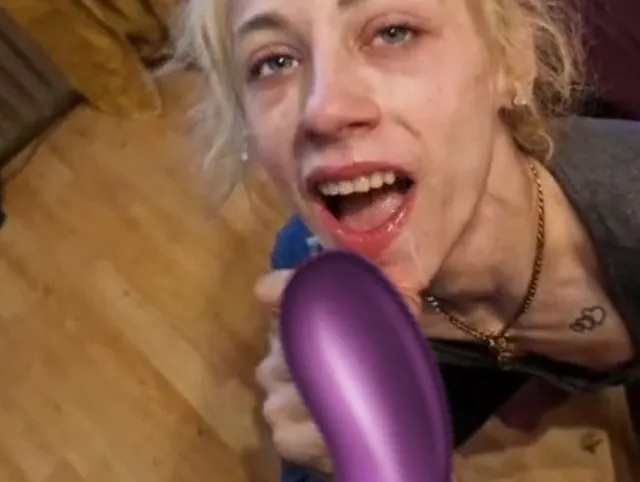 Ein Blowjob am Morgen, vertreibt Kummer und Sorgen