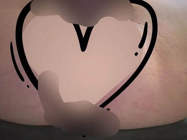 Ich liebe dieses Spiel, einen Mann in den Wahnsinn zu treiben, indem er mich leckt, bis ich komme.