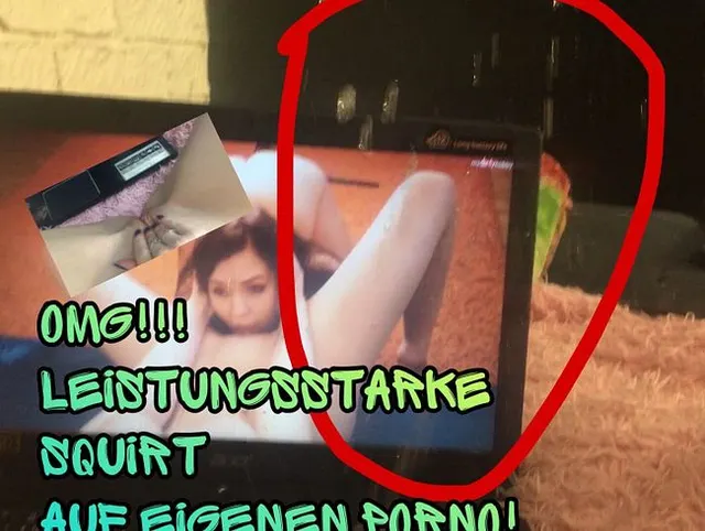 OMG!! Leistungsstarke squirt auf eigenen porno!