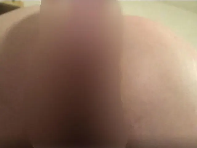 so eine Sau von Hausfreund...(Dildo im Arsch)