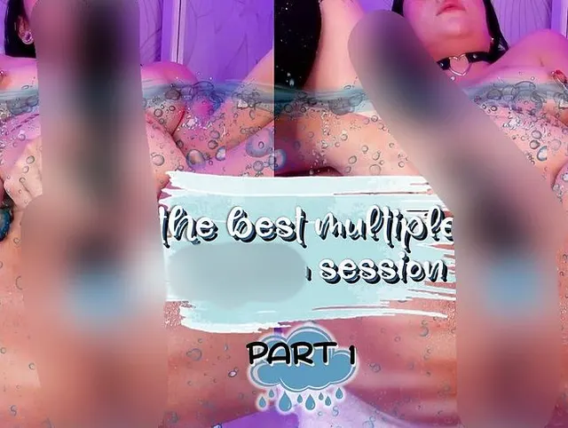 kurviges Mädchen macht die beste multiple Orgasmus-Session