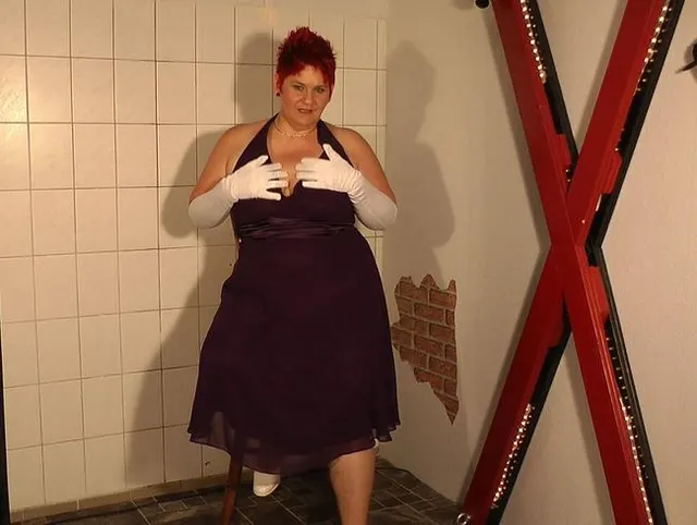 Elegant mit Handschuhen und doch......