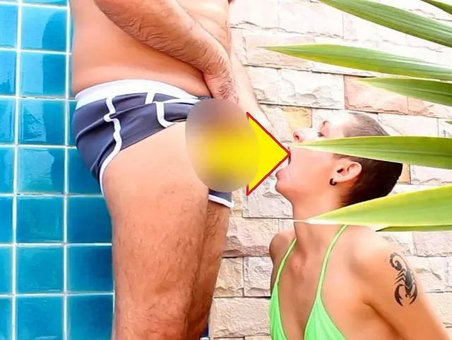 Ich gefickt in mund in ein öffentlichkeit platz near die schwimmbad und cumshot in mund