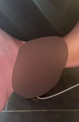 Mein großer dildo kommt zum Einsatz