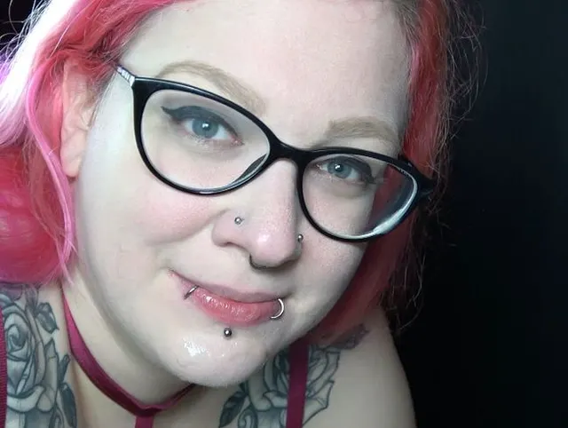 User Blowjob Quicke und Sperma schlucken