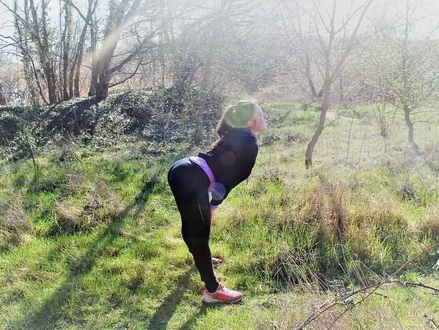 Joggerin im Park gefickt