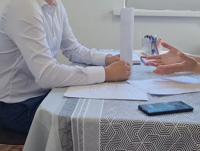 Studentin schluckt Sperma