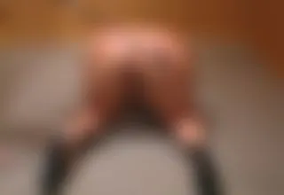 Der fette Arsch meines Dienstmädchens
