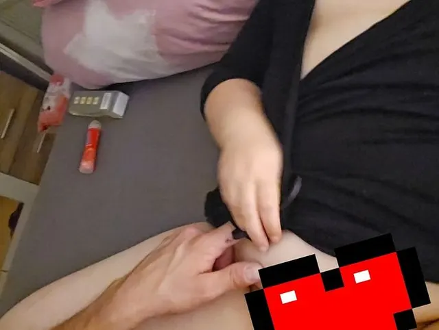 Mit Penisring gefickt Kein Ton