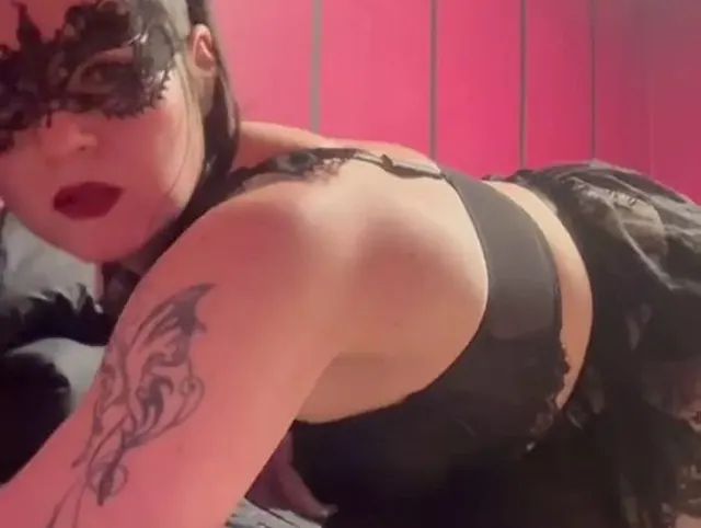 KRASS! Ich Strapse mich und mach mich komplett Hot für dich