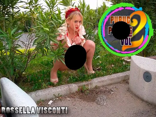 Rossella Public Pissing Vol #2