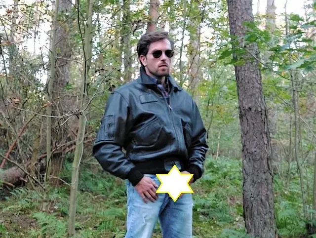 Jerk off with my leather bomber- jacket in the forests preglow