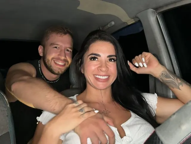 ASMR NAHAUFNAHME - Milf fickt Brian Evansx im Auto