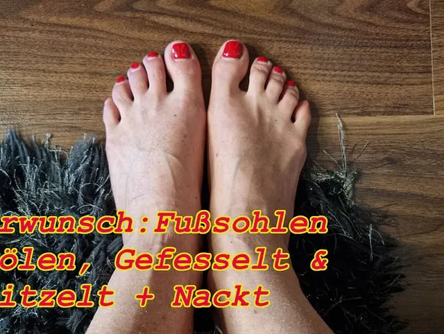 Userwunsch: Fußsohlen Einölen, Gefesselt & Gekitzelt + Nackt