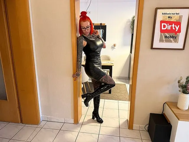 Schwänger die Milf! Sorry Nina heute werde ich zum Brutkasten gemacht
