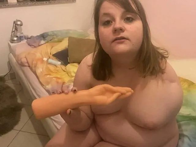 Ich stelle euch mein neues Toy vor - Die Fistinghand!