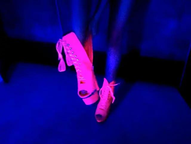 Neonlight high heels