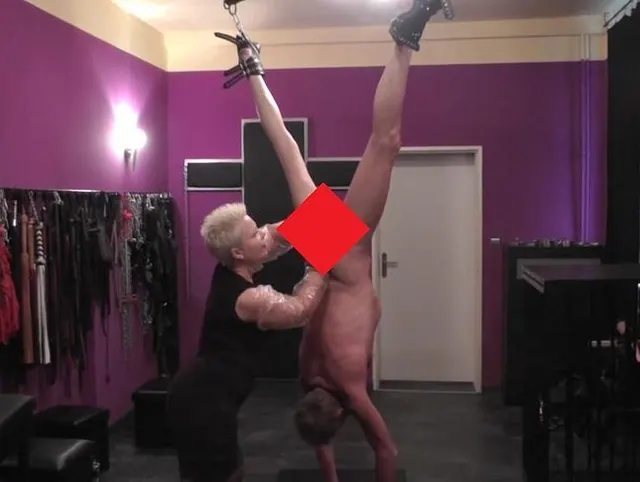 Arnim Fisten und XXL Dildo