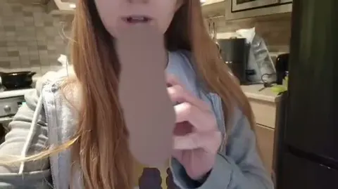 Stell dir deinen Schwanz stattdessen als Dildo vor!