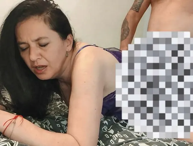 Eine heiße verheiratete reife MILF gefickt