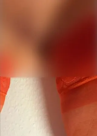 Nahaufnahmen von Hand in der Fotze