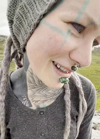 tattoo girl gives public blowjob
