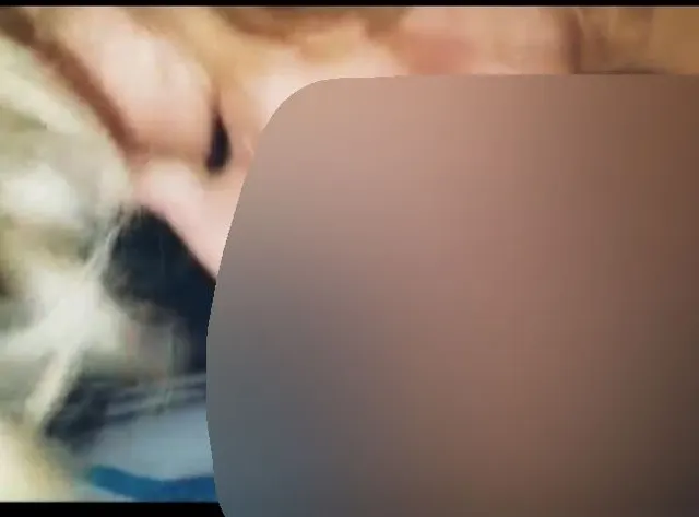 MissKing bläst meinen schwanz bis zum cumshot