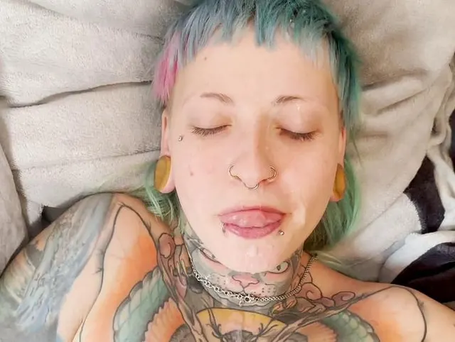 Gesichtsbesamung EXTREM! Ins Gesicht gewichst!