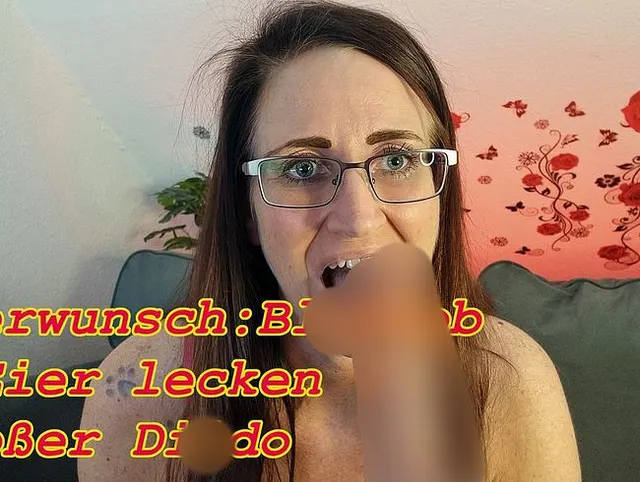 Userwunsch: Blowjob & Eier lecken + Dildo
