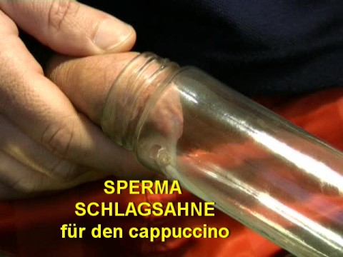 PERVERS: SPERMA SCHLAGSAHNE für den cappuccino