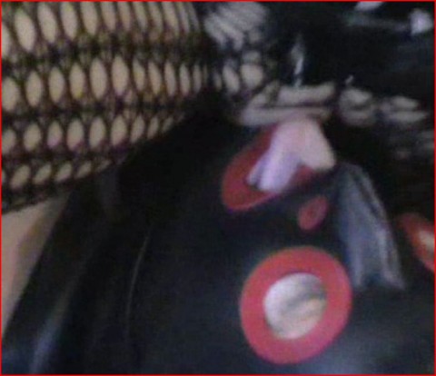 Sklave leckt meine Fotze Latex Maske Dirty Talk
