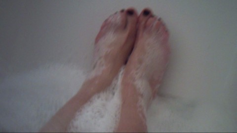 Mein Füße werden gebadet